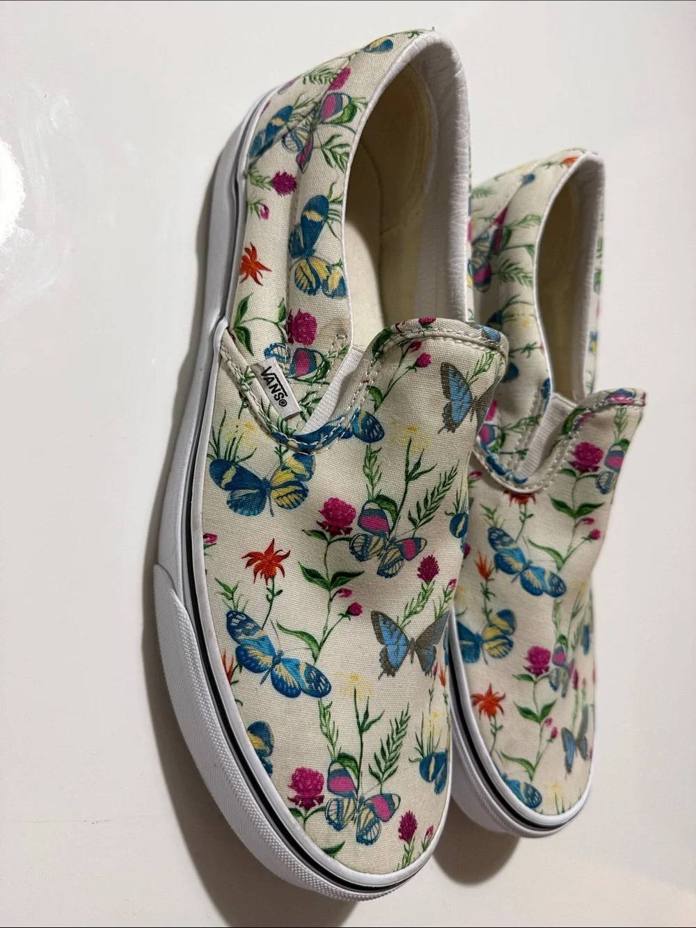 Vans Men's Size 12 Classic Slip On Butterfly Floral Sneaker Shoes Almost new